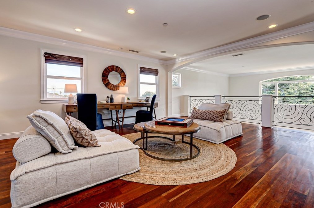 2609 Vargas Way, Redondo Beach CA  90278-1750 exterior