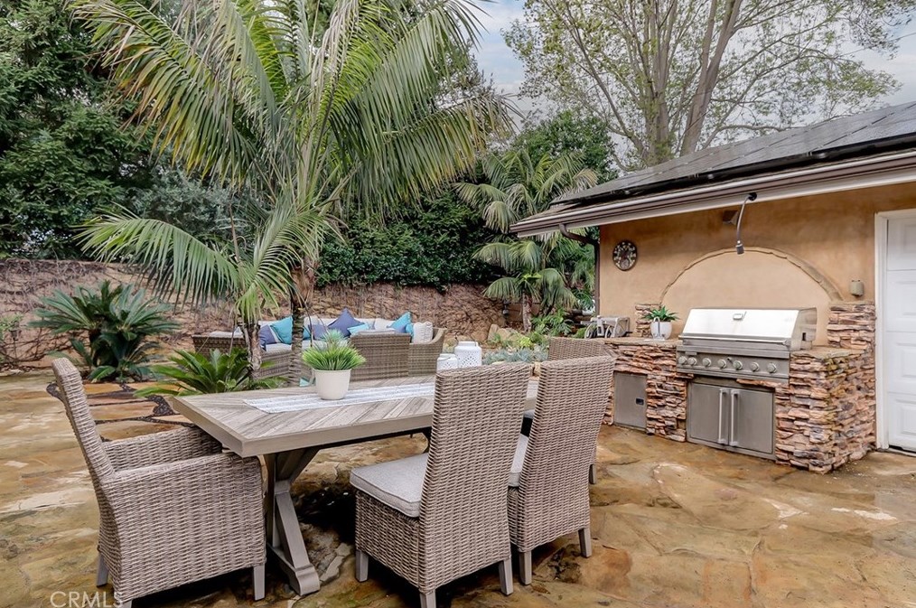 2609 Vargas Way, Redondo Beach CA  90278-1750 exterior