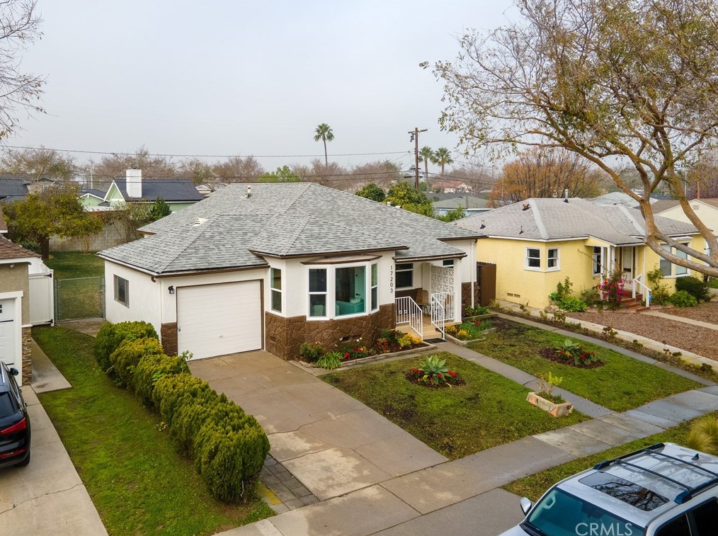 17203 Elgar Ave, Torrance CA  90504-2623 exterior