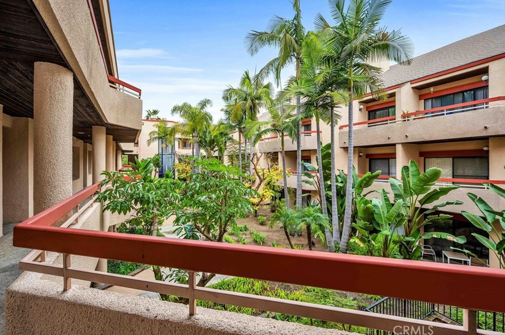 941 W Carson St #221, Torrance, CA 90502