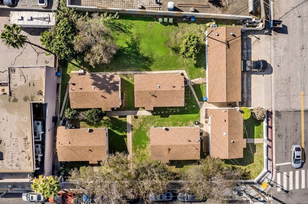 335 Centinela Ave, Inglewood, CA 90302-3211