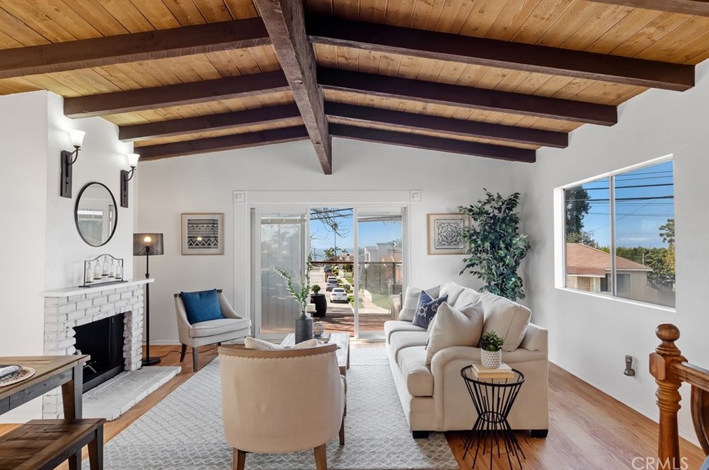 908 Prospect Ave, Hermosa Beach, CA 90254