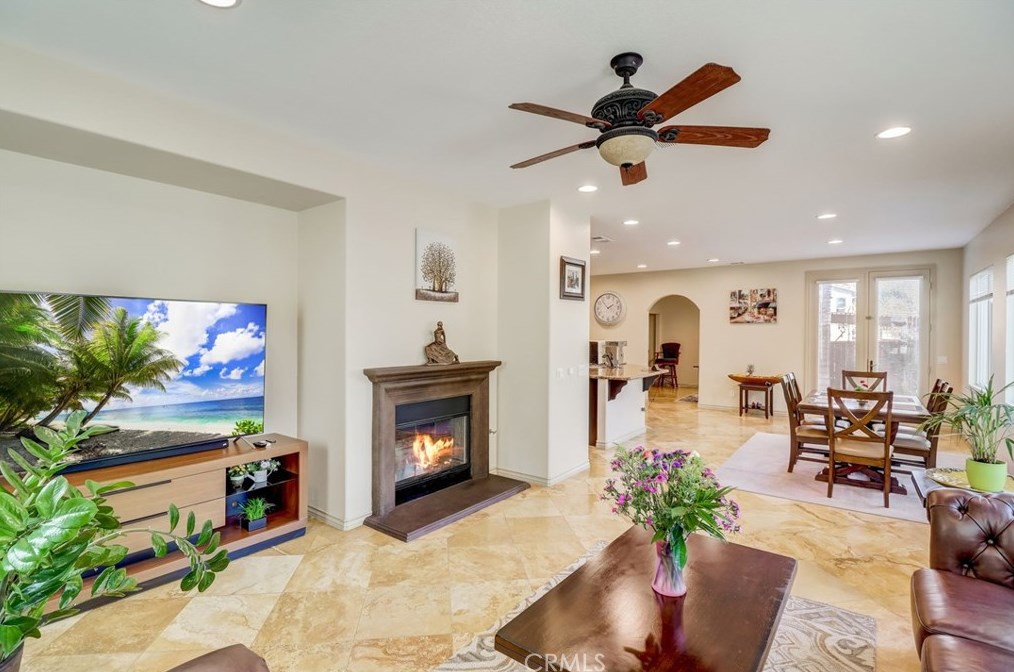 36260 Redbud Ln, Murrieta CA  92562-4382 exterior