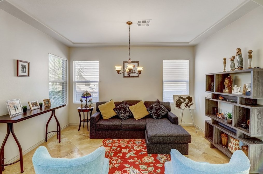 36260 Redbud Ln, Murrieta CA  92562-4382 exterior