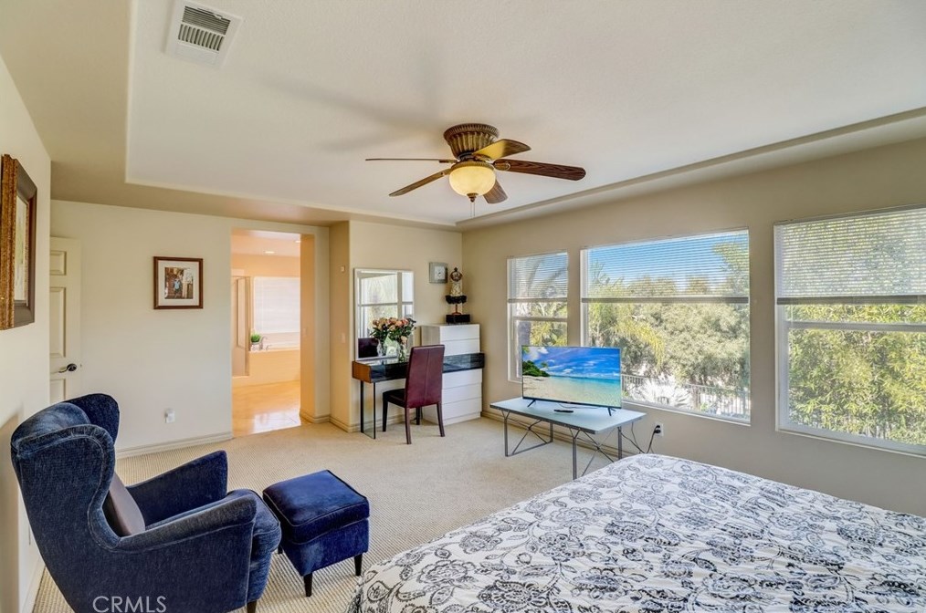 36260 Redbud Ln, Murrieta CA  92562-4382 exterior