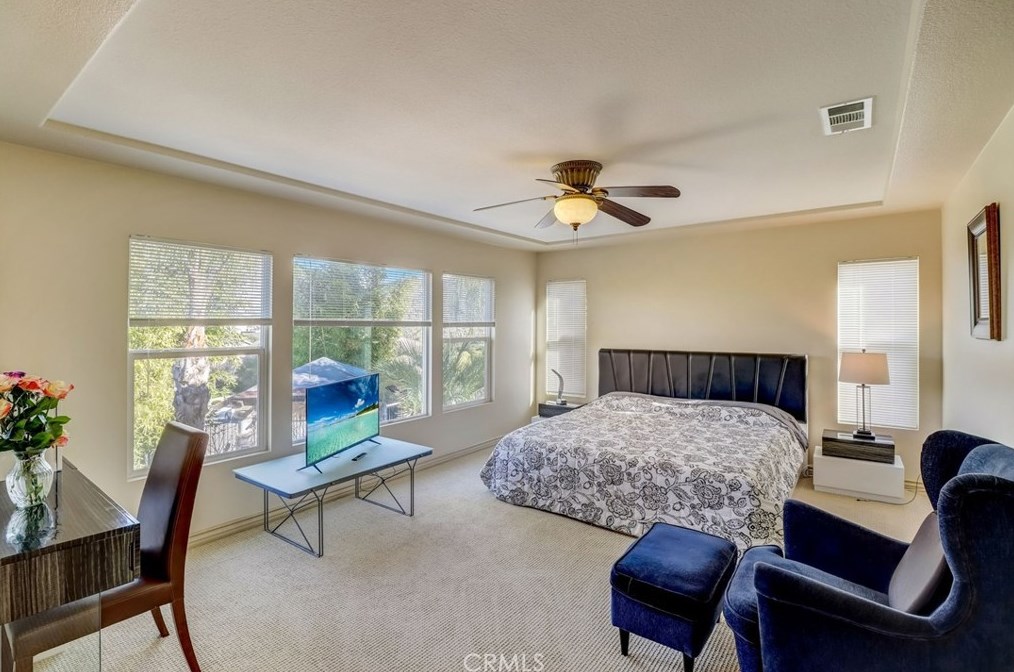 36260 Redbud Ln, Murrieta CA  92562-4382 exterior