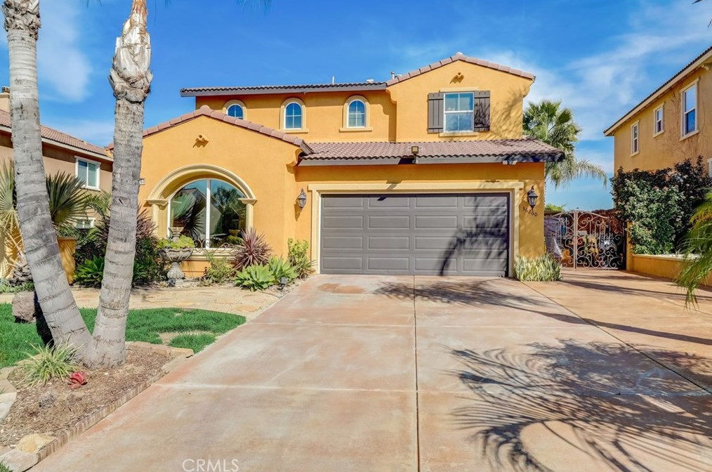 36260 Redbud Ln, Murrieta CA  92562-4382 exterior