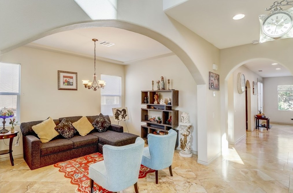 36260 Redbud Ln, Murrieta CA  92562-4382 exterior