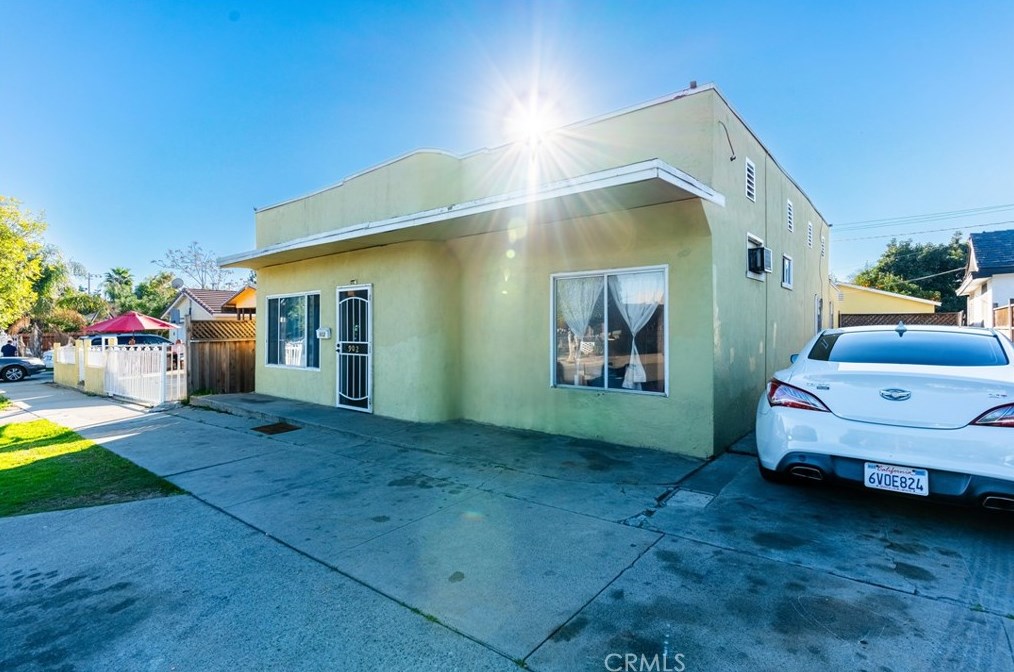 902 S Hope Ave, Ontario, CA 91761