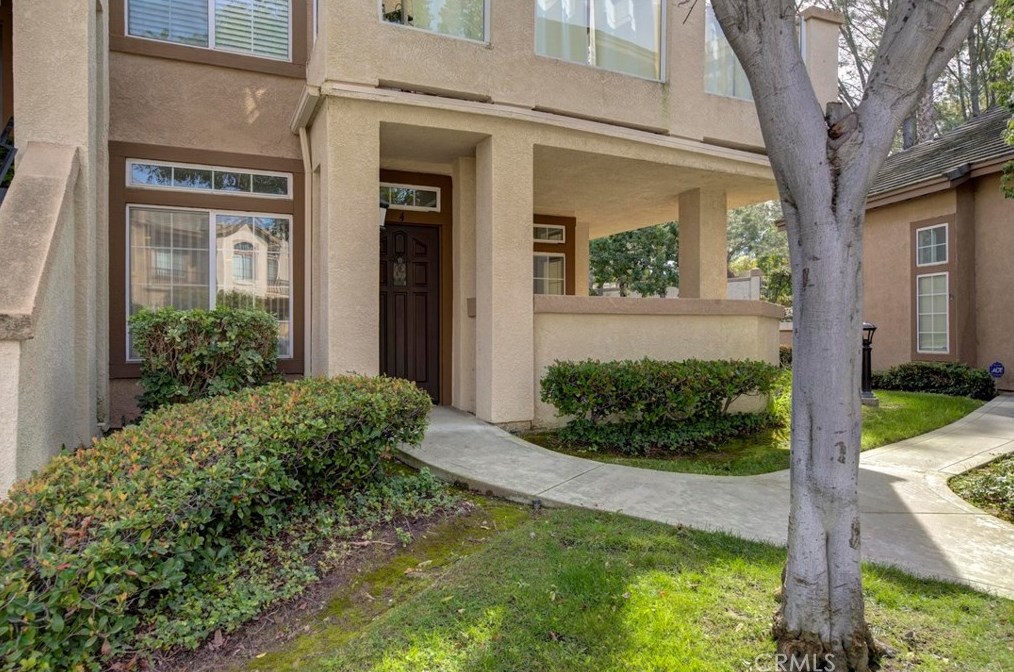 4 Mansera Pl, Laguna Beach, CA 92656-1542