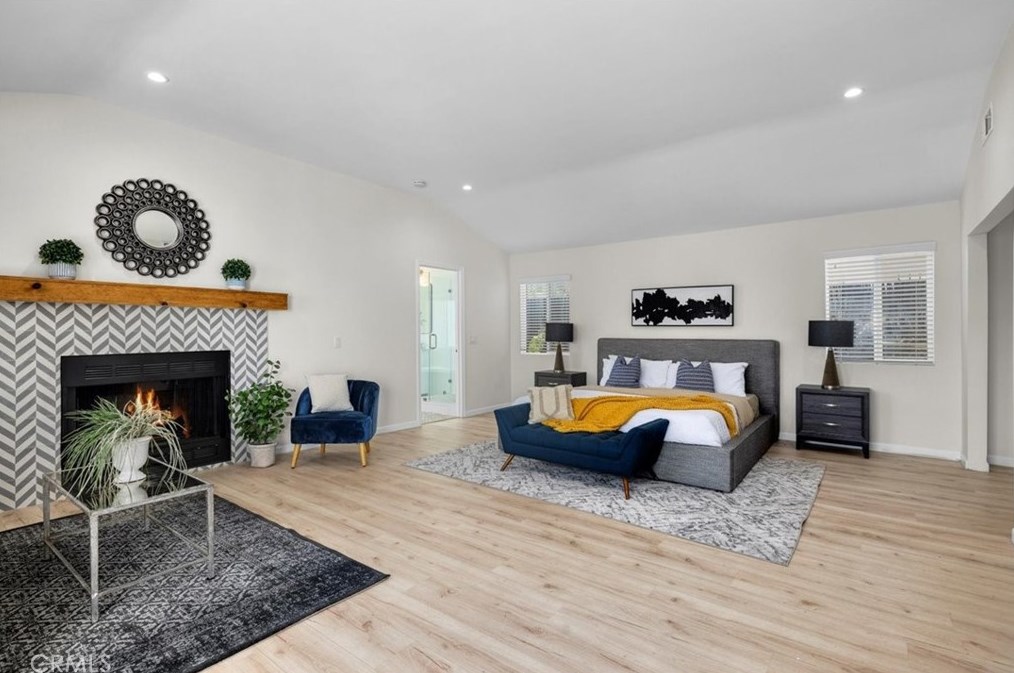 826 104th St, Los Angeles CA  90044-4408 exterior