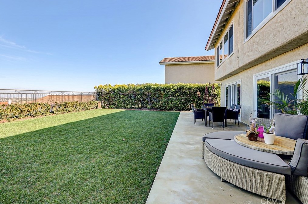 2935 Briarwood Dr, Torrance, CA 90505-7160