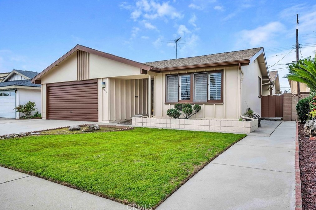 18439 S Mariposa Ave, Gardena, CA 90248