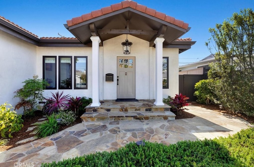 1630 21st St, Manhattan Beach, CA 90266