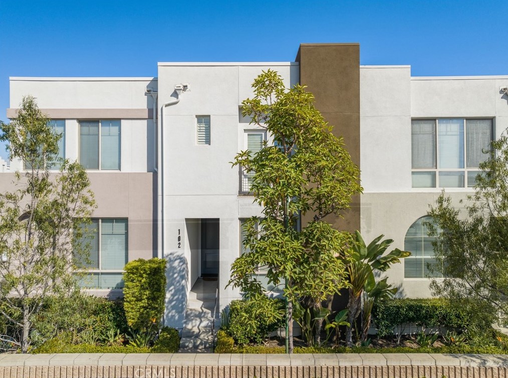 5552 Coral Dr #102, Hawthorne, CA 90250