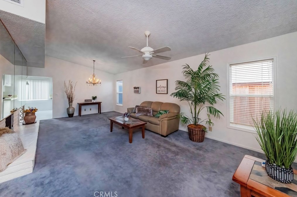 23511 Ladeene Ave, Torrance, CA 90505-4607