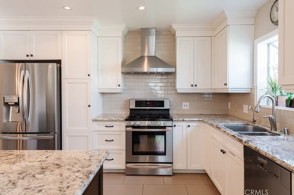 1014 Avenue B, Redondo Beach, CA 90277-4820