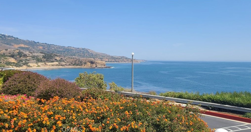 32646 Coastsite Dr #202, Palos Verdes Estates, CA 90275