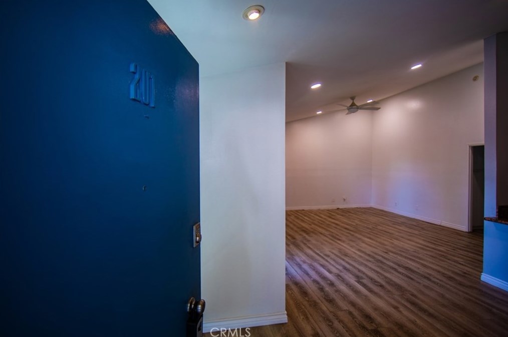 631 S Prospect Ave #201, Redondo Beach, CA 90277