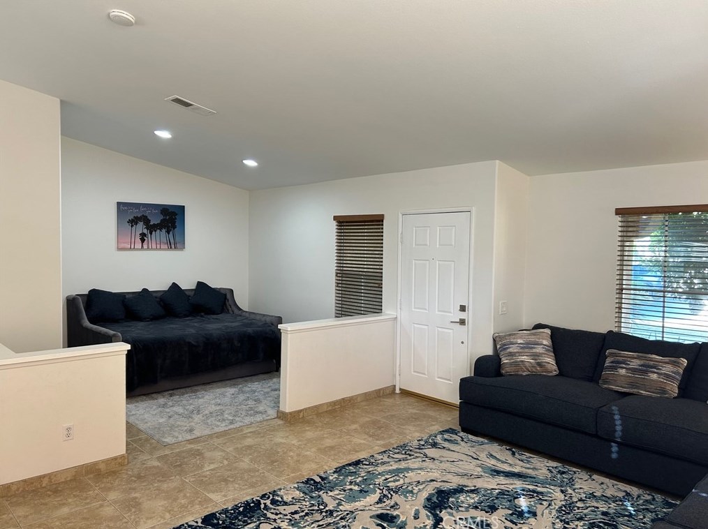 79385 Avenida Las Palmas, La Quinta CA  92253-7236 exterior