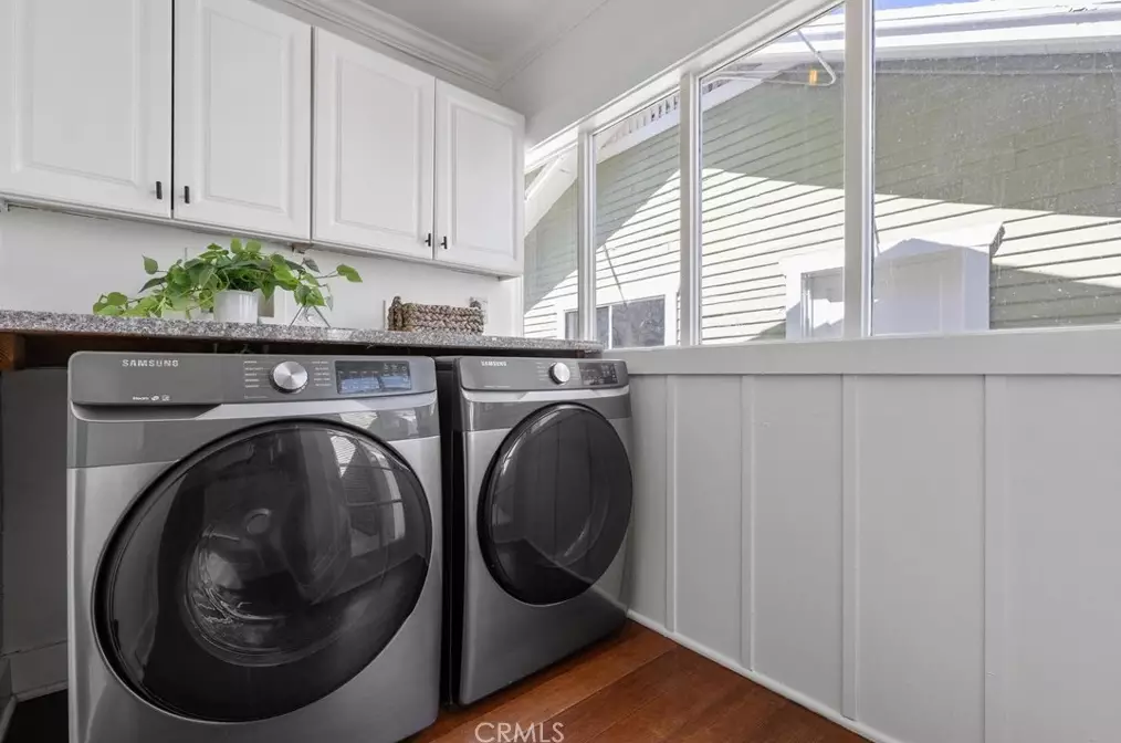 1641 10th St, Long Beach CA  90813-5035 exterior