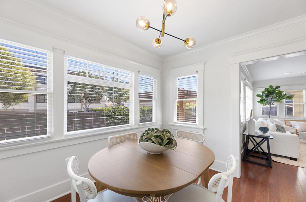 1641 10th St, Long Beach CA  90813-5035 exterior