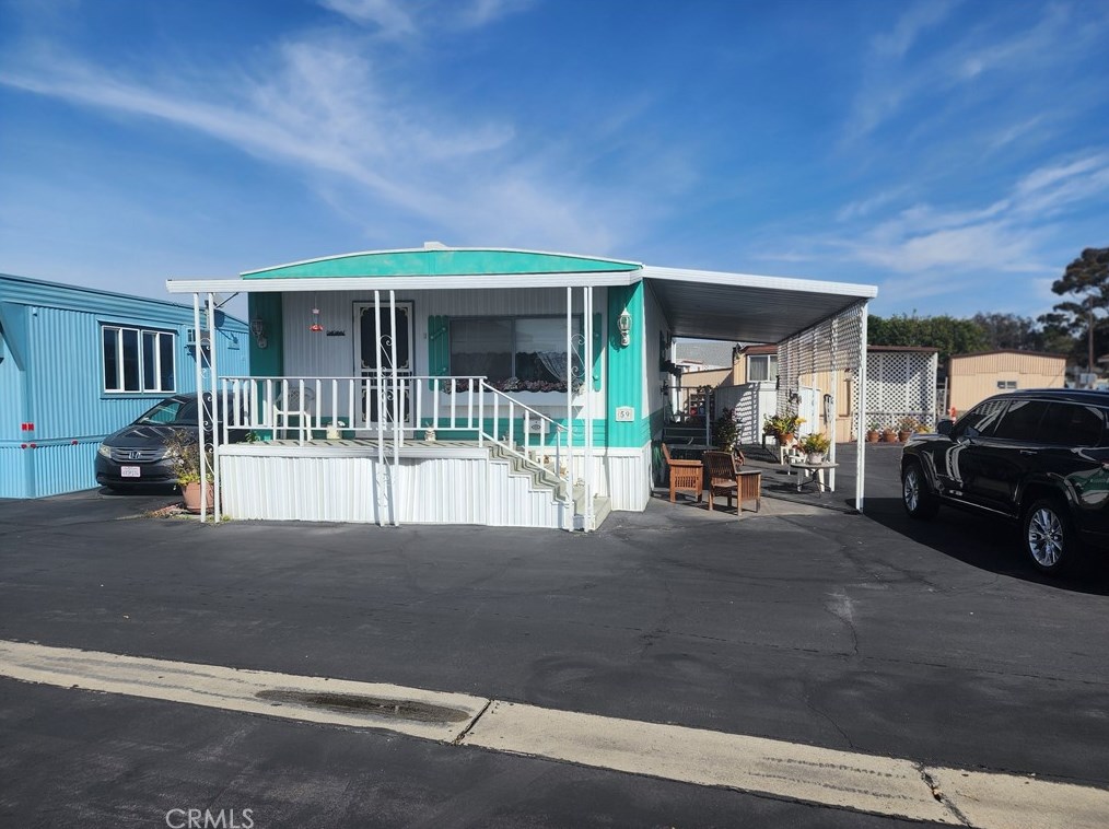 21926 Vermont Ave, Torrance CA  90502-2135 exterior