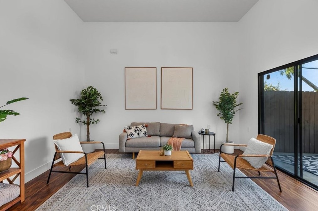 20821 Norwalk Blvd #19, Lakewood, CA 90715
