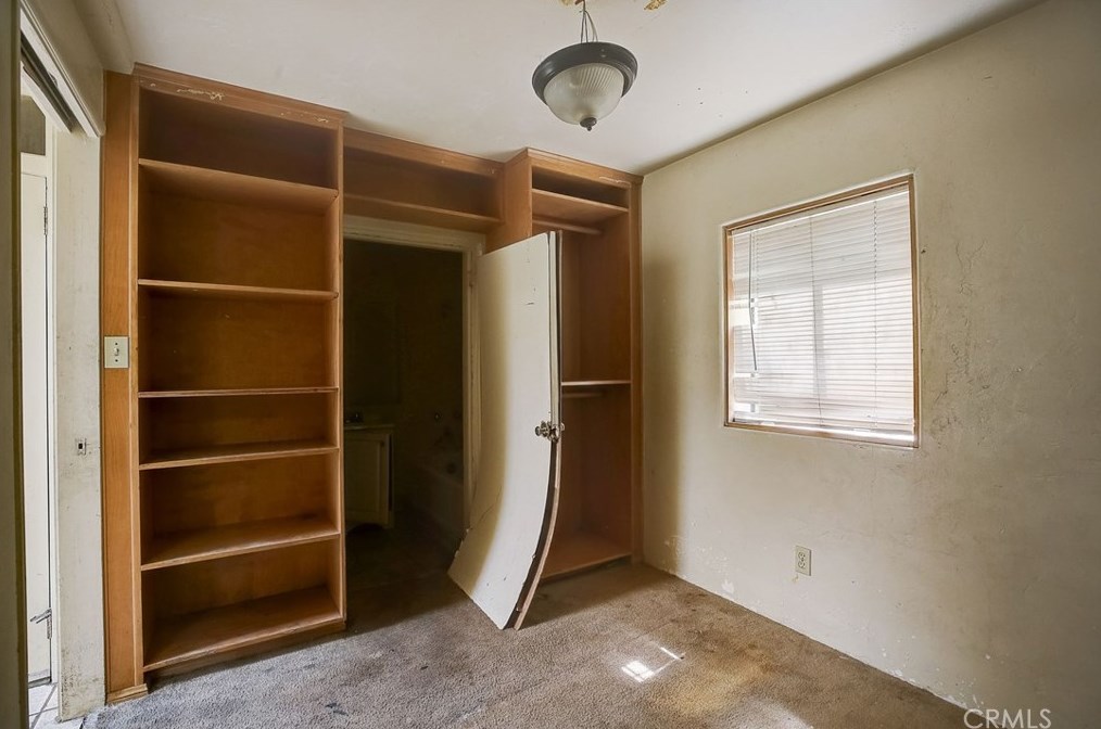 21036 Shearer Ave, Long Beach CA  90745-1234 exterior