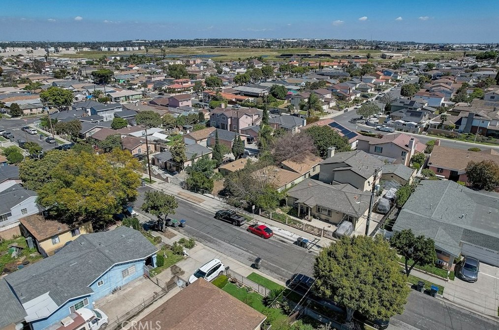 21036 Shearer Ave, Long Beach CA  90745-1234 exterior