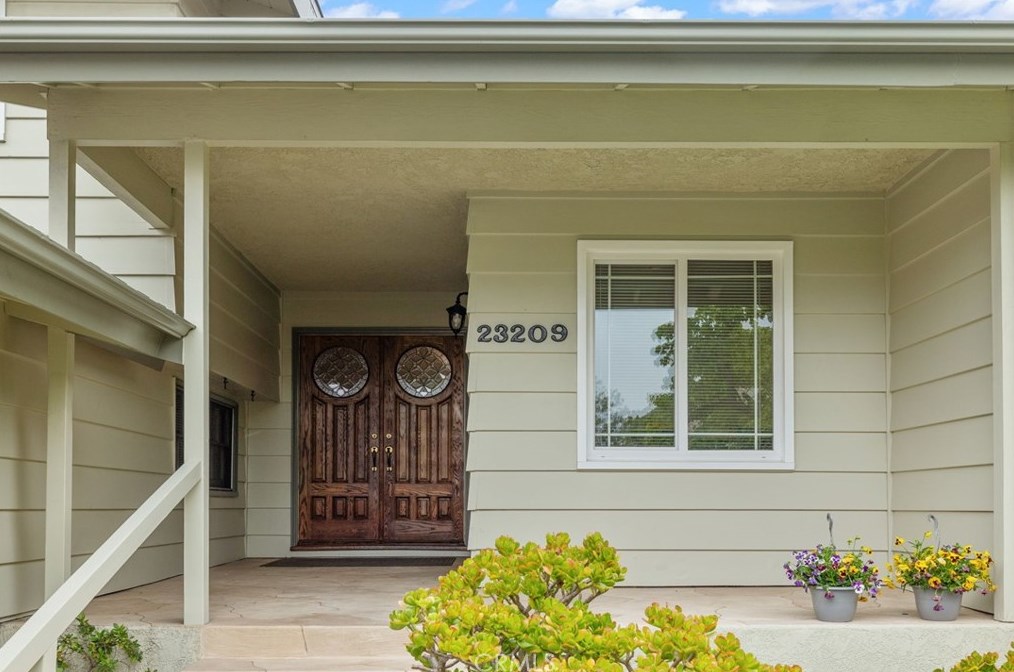 23209 Iris Ave, Torrance, CA 90505