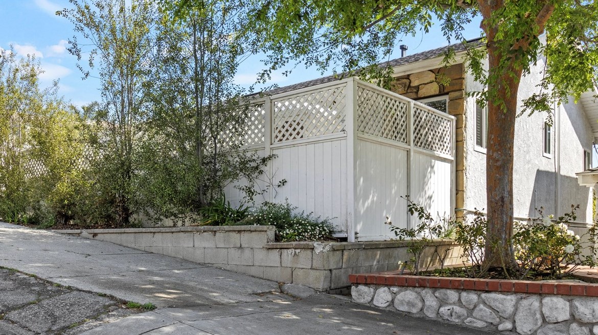 3108 Laurel Ave, Manhattan Beach, CA 90266-3438