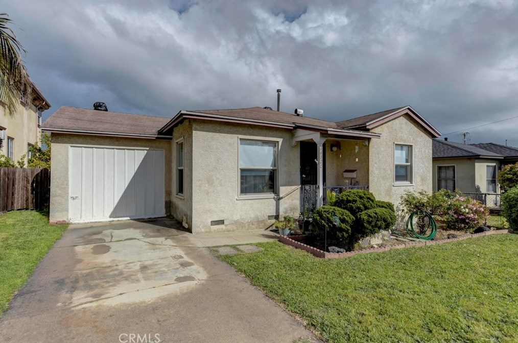 14120 Ocean Gate Ave, Hawthorne, CA 90250