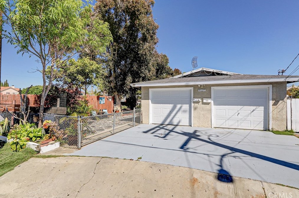 4627 W 163rd St, Lawndale, CA 90260
