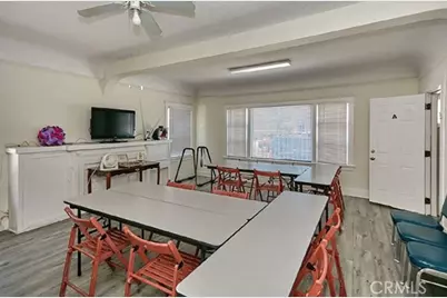 412 E 16th Street, Long Beach, CA 90813 - Photo 4