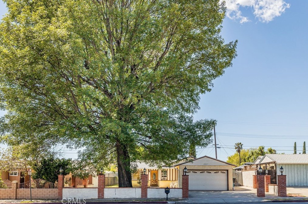 2317 Sycamore Dr, Simi Valley, CA 93065