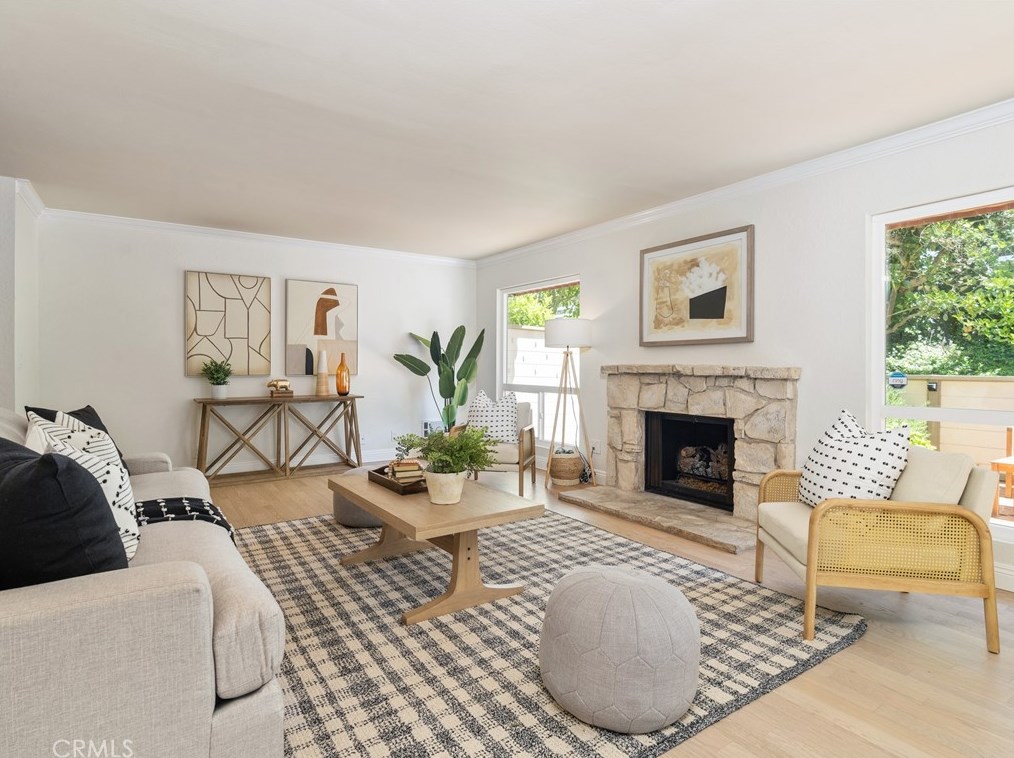55 Cresta Verde Dr, Palos Verdes Estates, CA 90274