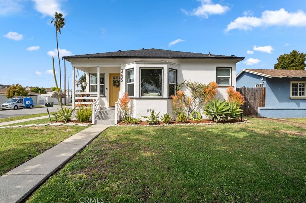 3755 59th Pl, Los Angeles CA  90043-2921 exterior