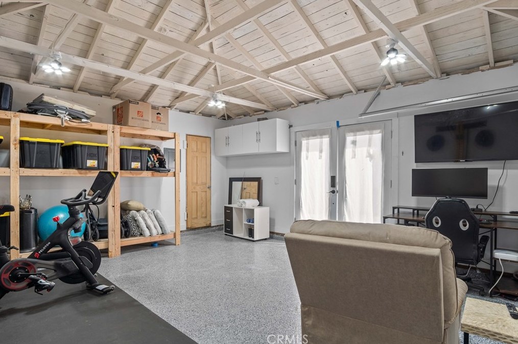 3755 59th Pl, Los Angeles CA  90043-2921 exterior