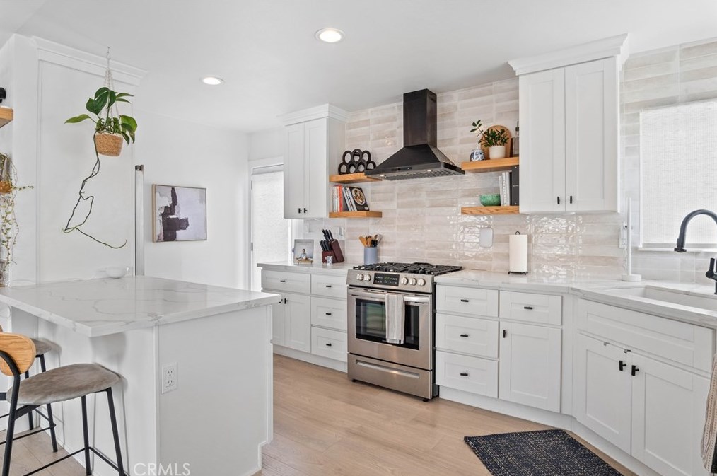 3755 59th Pl, Los Angeles CA  90043-2921 exterior