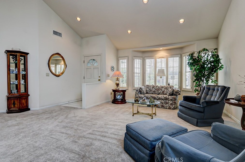 2906 Nipomo Ave, Long Beach, CA 90815-1503