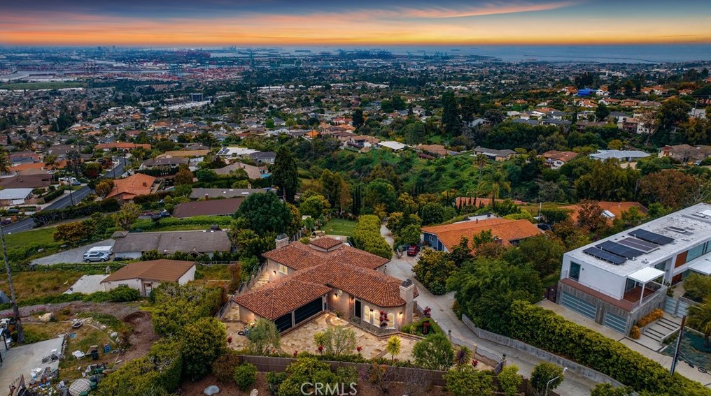 2800 Colt Rd, Palos Verdes Estates, CA 90275-6506