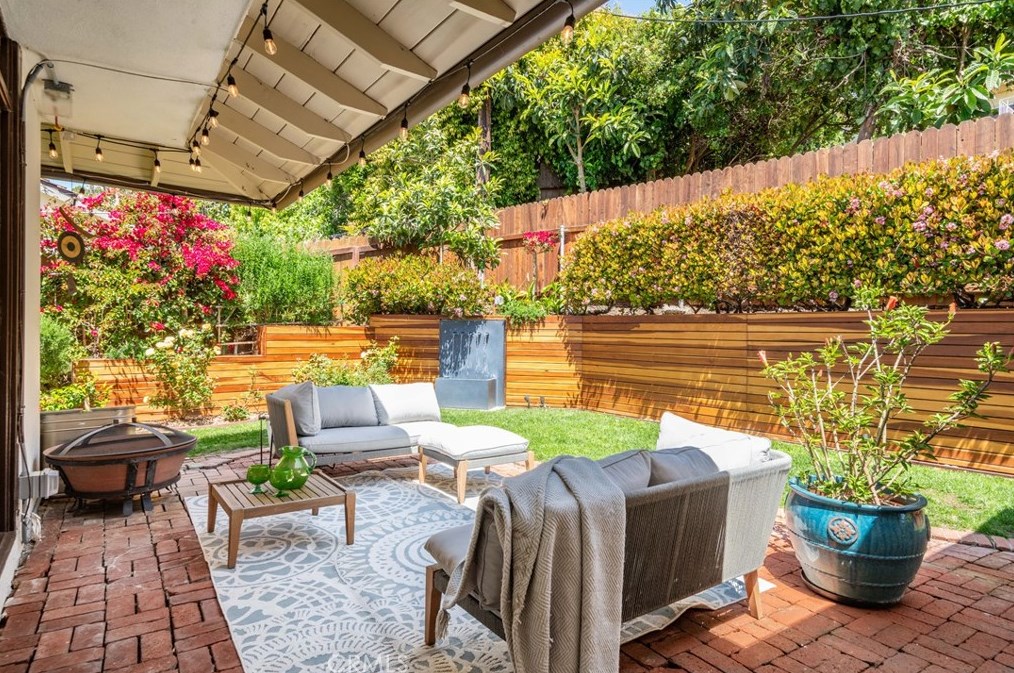 1644 Espinosa Cir, Palos Verdes Estates CA  90274-1920 exterior