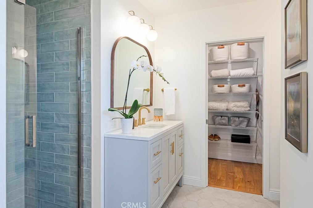 1644 Espinosa Cir, Palos Verdes Estates CA  90274-1920 exterior