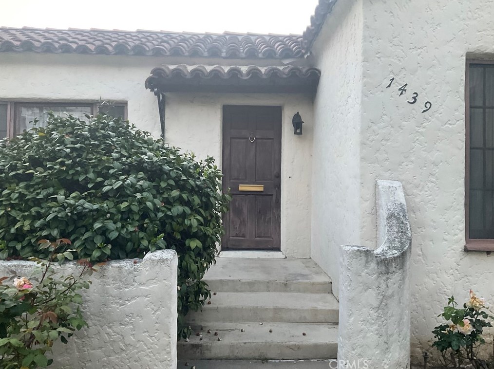 1439 Ellsmere Ave, Los Angeles CA  90019-3823 exterior