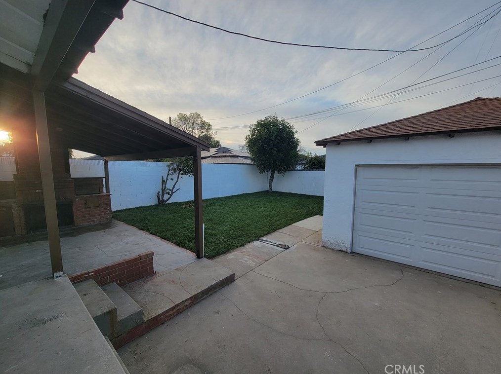 625 31 St, Long Beach CA 90806-1301 exterior