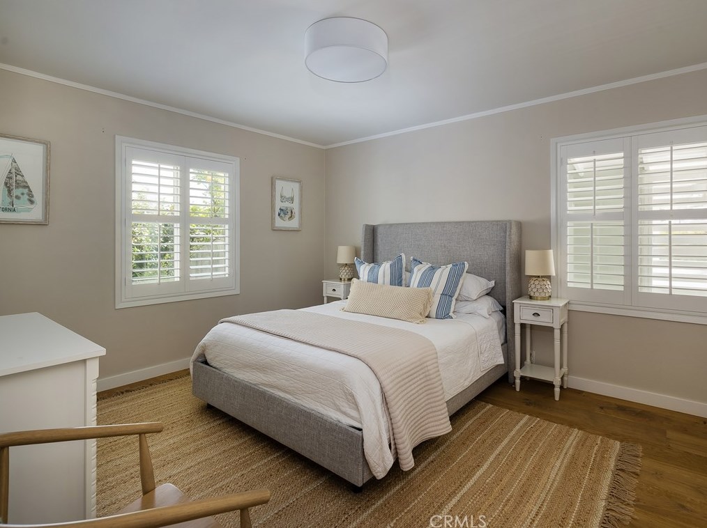 7822 Boeing Ave, Los Angeles CA  90045-3120 exterior