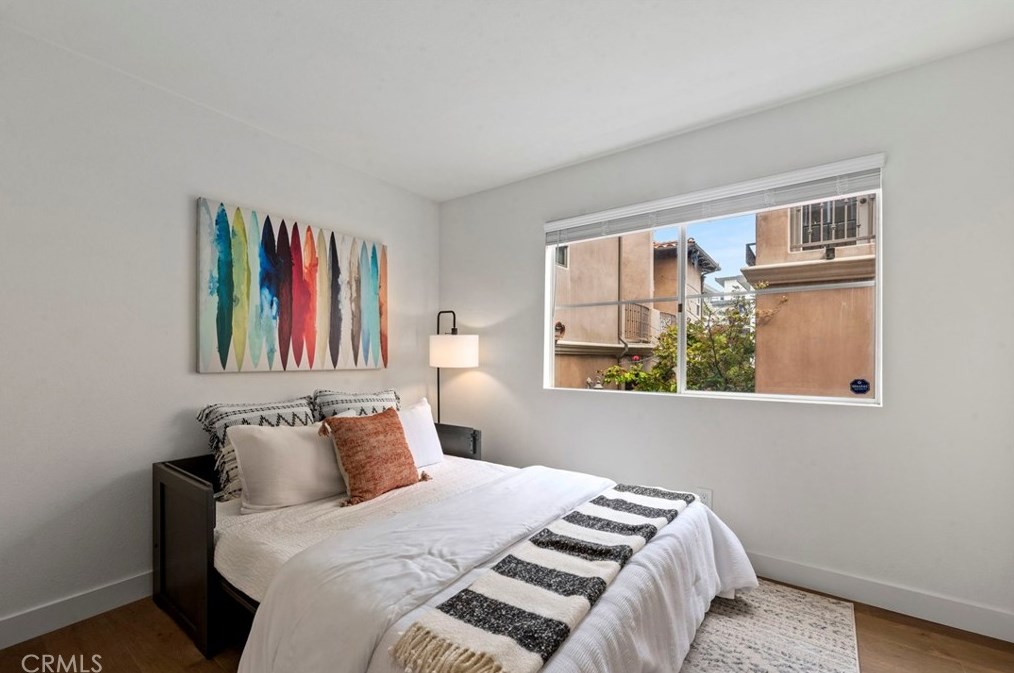 1078 Monterey Blvd, Hermosa Beach CA  90254-3745 exterior