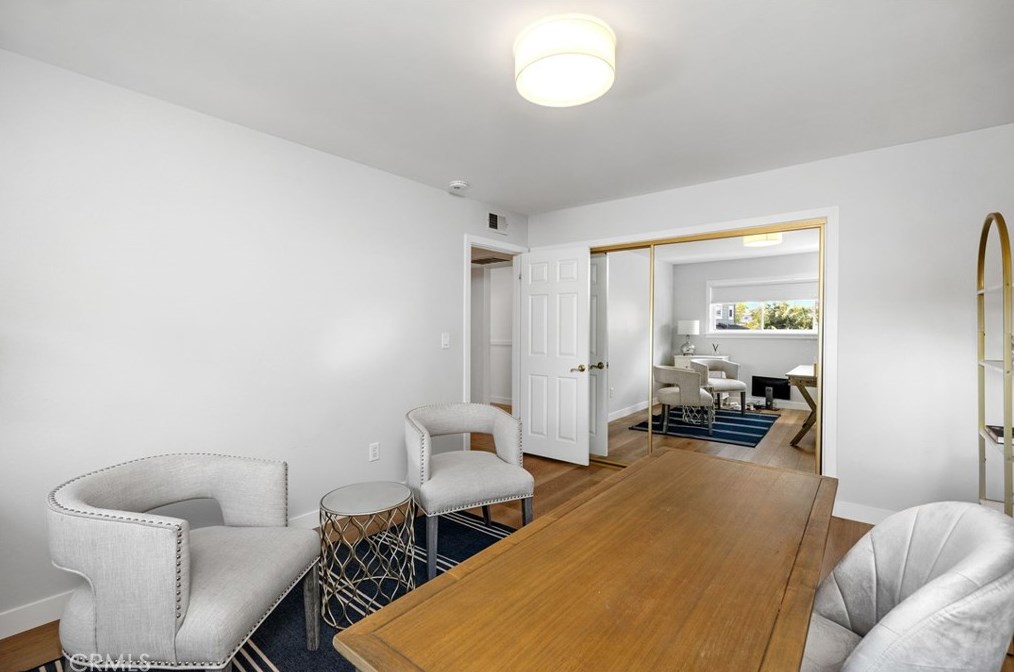 422 Maple Ave, El Segundo CA  90245-2422 exterior