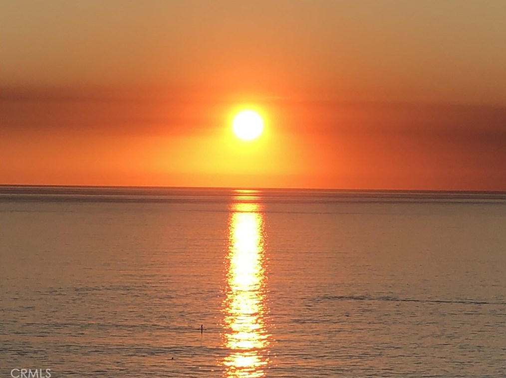1308 Manhattan Ave, Manhattan Beach CA  90266-4746 exterior